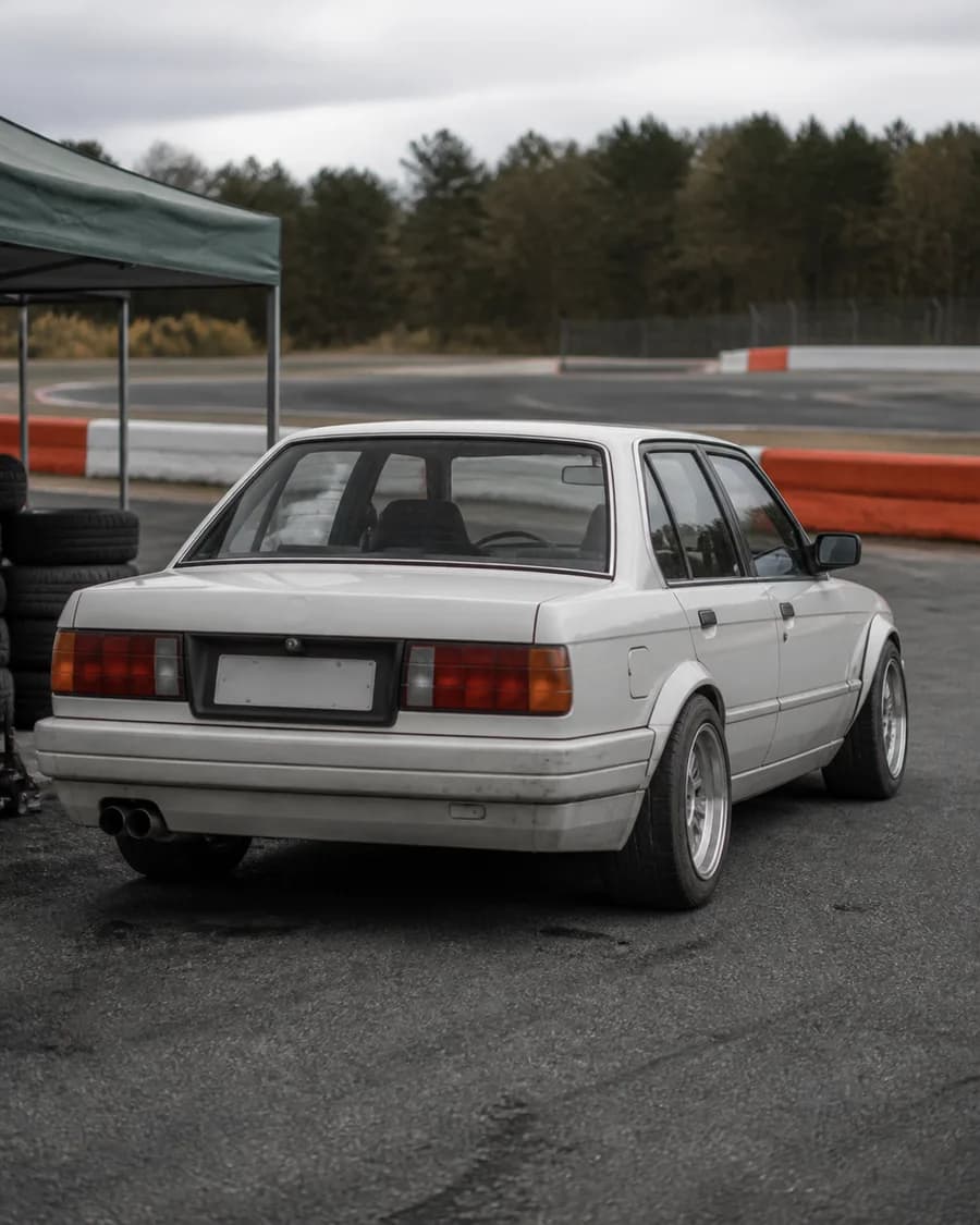1989 BMW E30